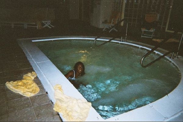 Ve in Hottub
